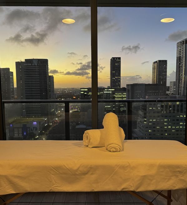 Alberto — massage therapist in Miami, FL