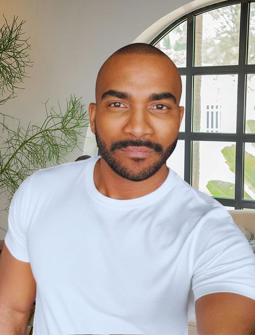 Anthony — massage therapist in Chicago, IL