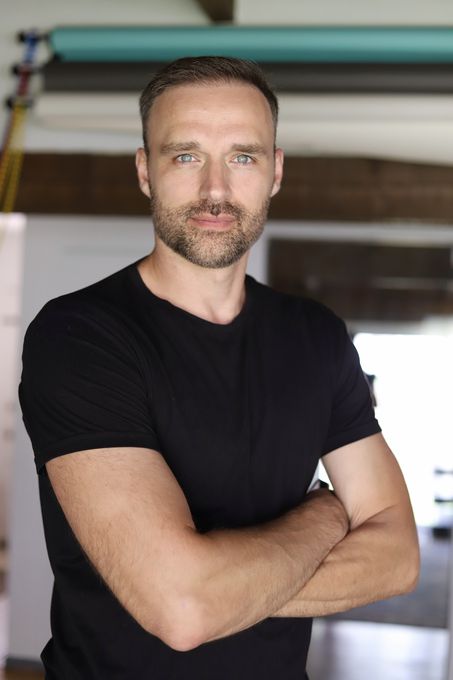 Alex — massage therapist in Los Angeles, CA
