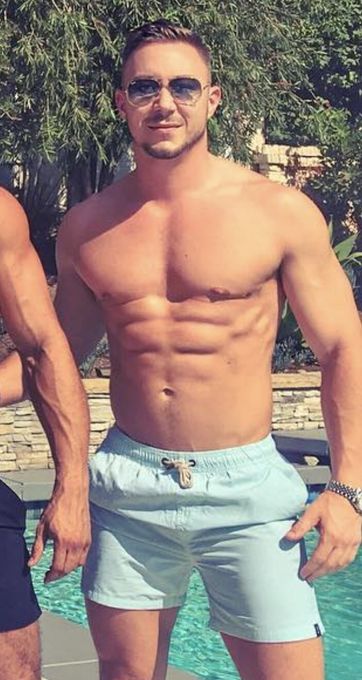Zac — massage therapist in Los Angeles, CA