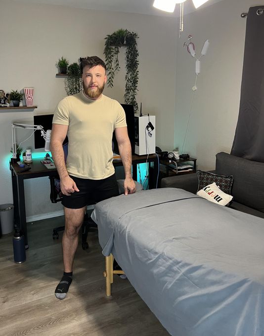 Tanner — massage therapist in Phoenix, AZ