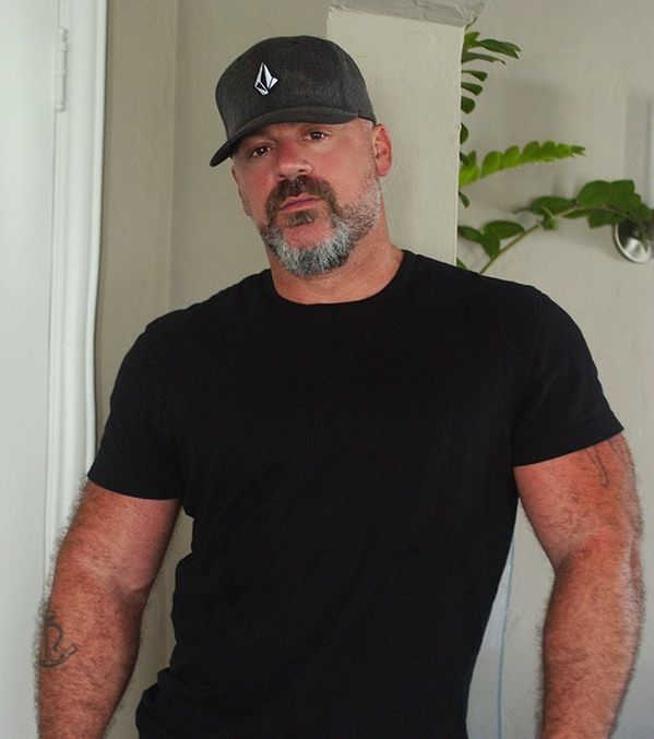 Eddie — massage therapist in Palm Springs, CA