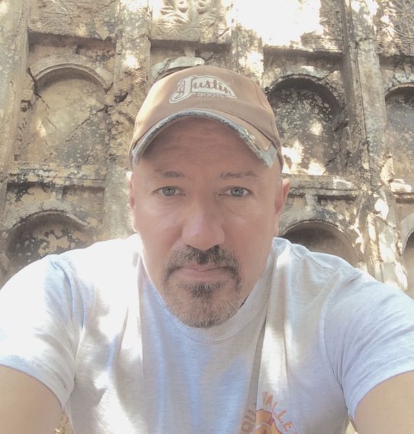 Rob — massage therapist in St. Petersburg, FL