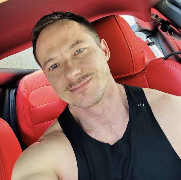 Alex — massage therapist in Los Angeles, CA