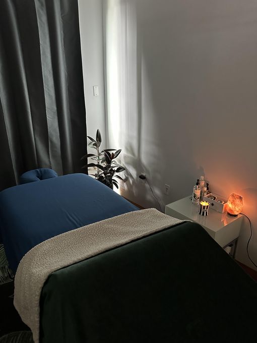 Alex — massage therapist in Los Angeles, CA