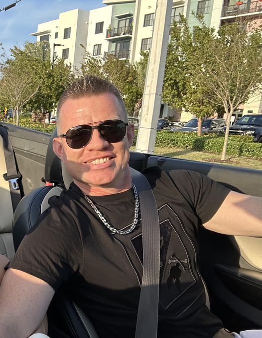 Jay — massage therapist in Oakland Park, FL