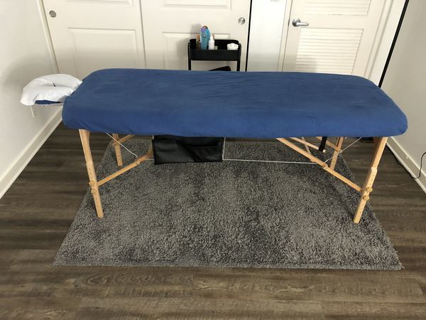 Max — massage therapist in Los Angeles, CA