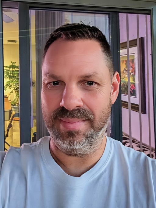 Chris — massage therapist in Saint Charles, MO