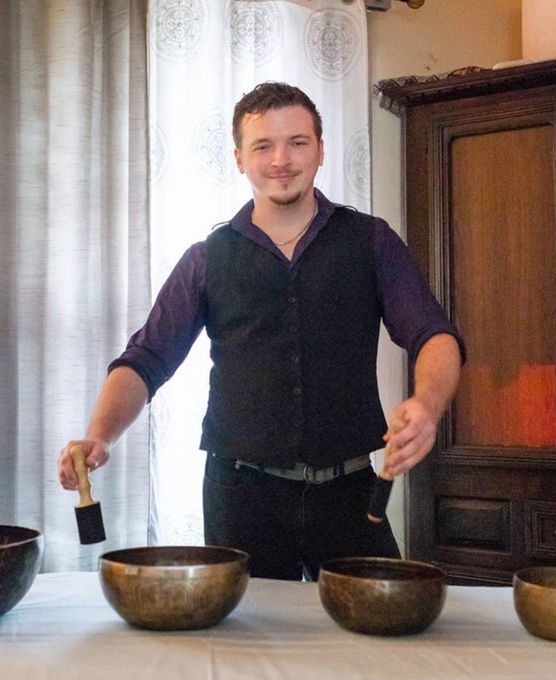 Edward — massage therapist in Orlando, FL