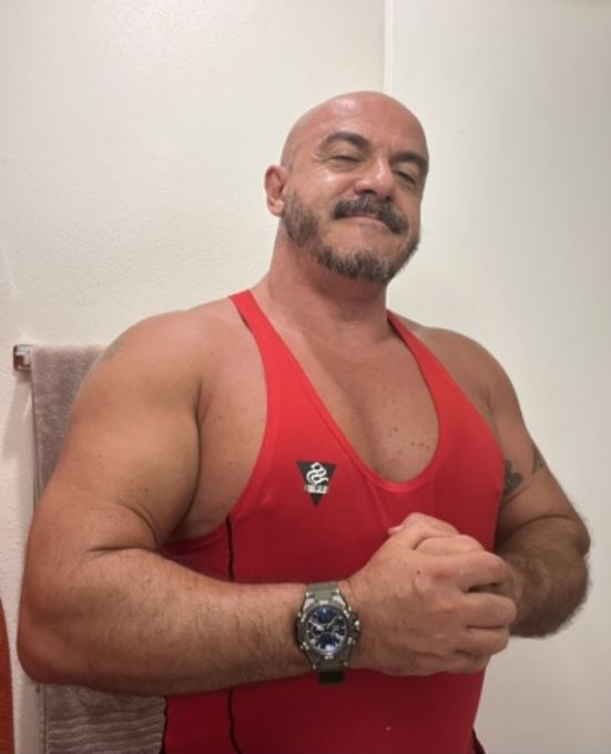 Victor — massage therapist in San Diego, CA