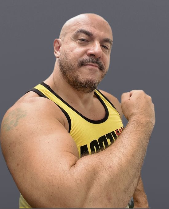Victor — massage therapist in San Diego, CA