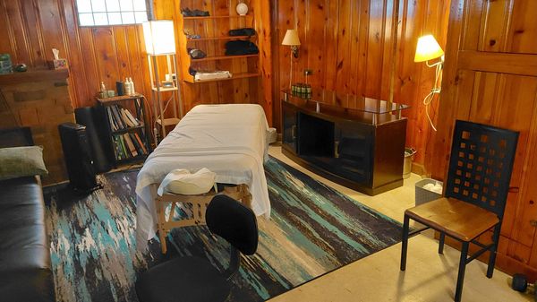 Jose — massage therapist in Cicero, IL