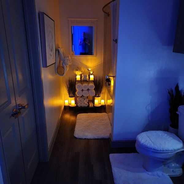 Ronnie — massage therapist in Dallas, TX