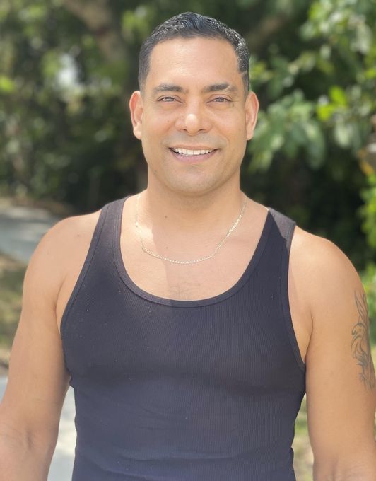 Josue — massage therapist in Pompano Beach, FL