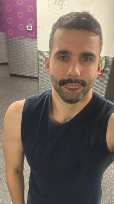 Kalen — massage therapist in Kansas City, MO