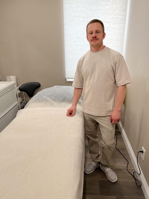 Denis — massage therapist in Beverly Hills, CA
