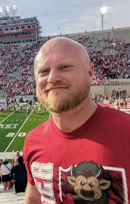 Jesse — massage therapist in Cincinnati, OH