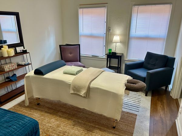 Scott — massage therapist in Los Angeles, CA