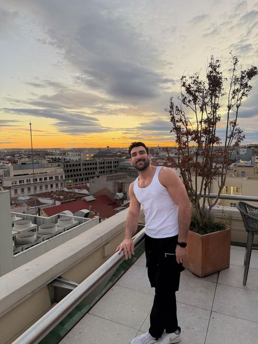 Eduardo — massage therapist in San Francisco, CA