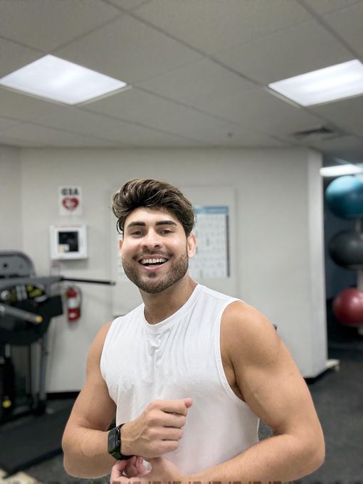 Israel — massage therapist in Naples, FL