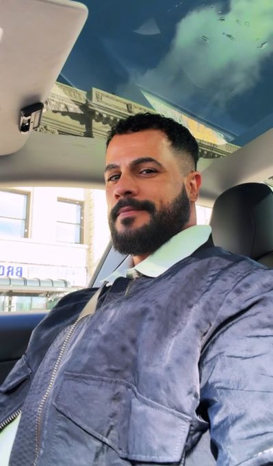 Alin — massage therapist in Chicago, IL
