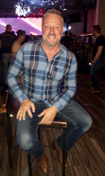 Darin — massage therapist in San Diego, CA