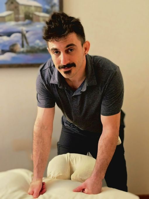 Mike — massage therapist in Chicago, IL