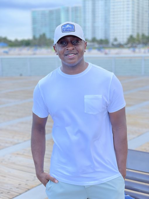 Troy — massage therapist in Delray Beach, FL