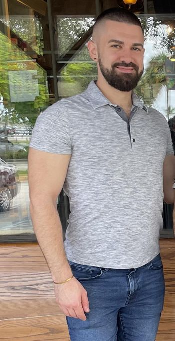 Blaine — massage therapist in Miami, FL