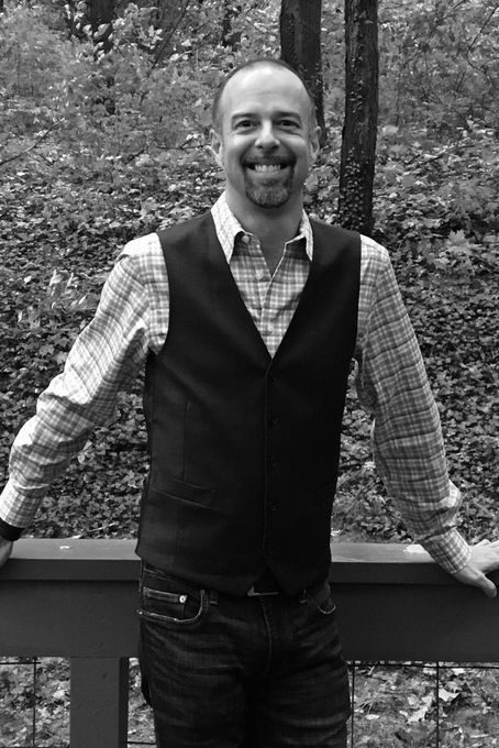 Tim — massage therapist in Chicago, IL