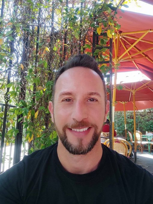 Vartan — massage therapist in Los Angeles, CA