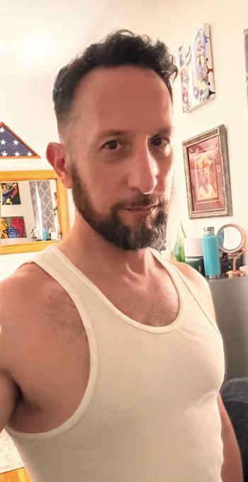 Vartan — massage therapist in Los Angeles, CA