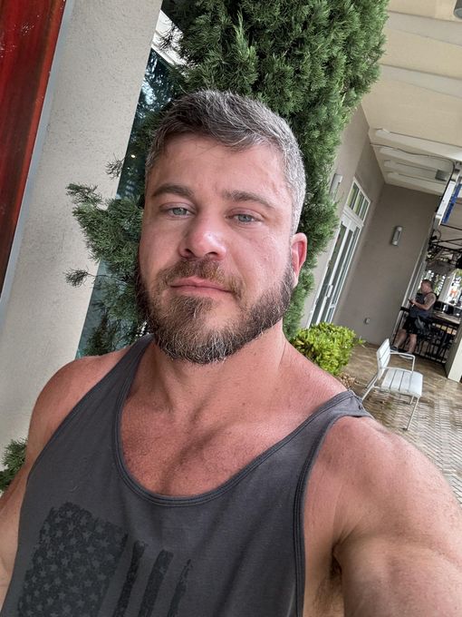 Mark — massage therapist in Wilton Manors, FL