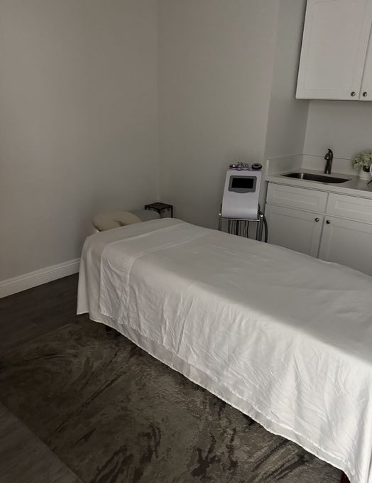 Tony — massage therapist in Irvine, CA