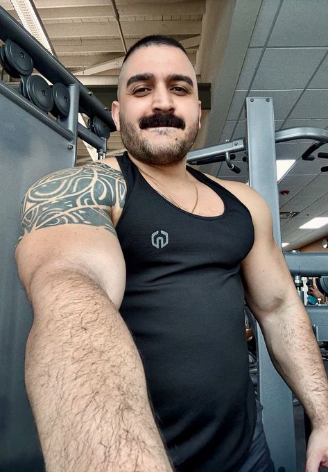 Roshdi — massage therapist in Seattle, WA