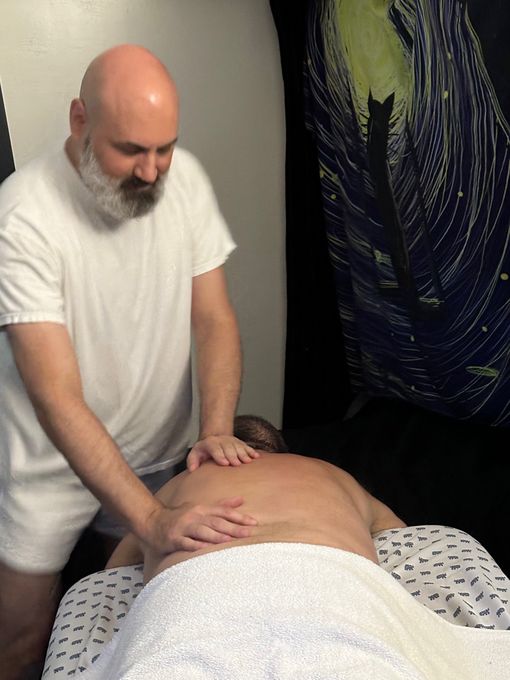 Chester — massage therapist in Cathedral City, CA