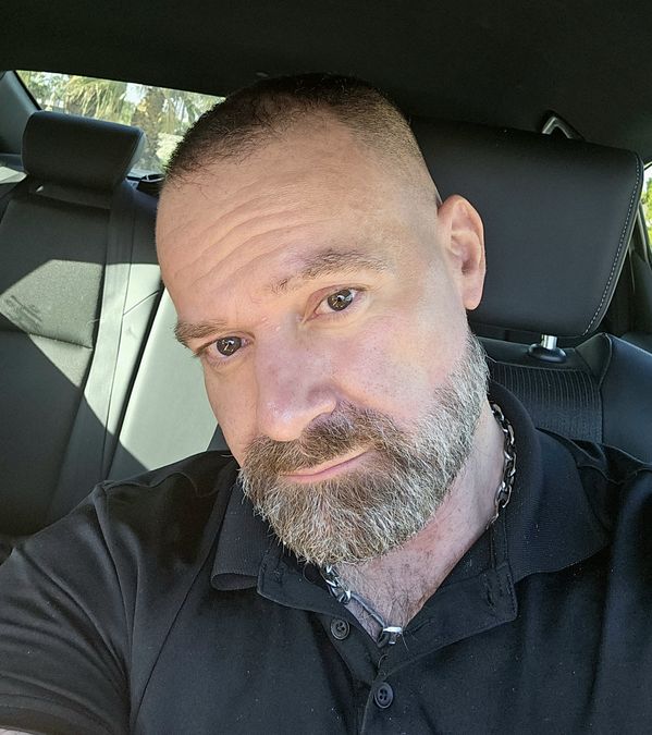 Stephen — massage therapist in Palm Springs, CA