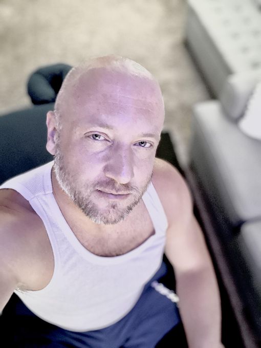 Clay — massage therapist in Palm Desert, CA