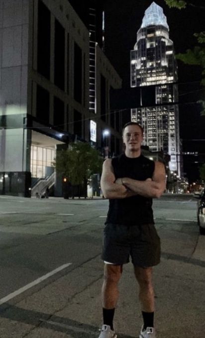 Gabe — massage therapist in St Louis, MO
