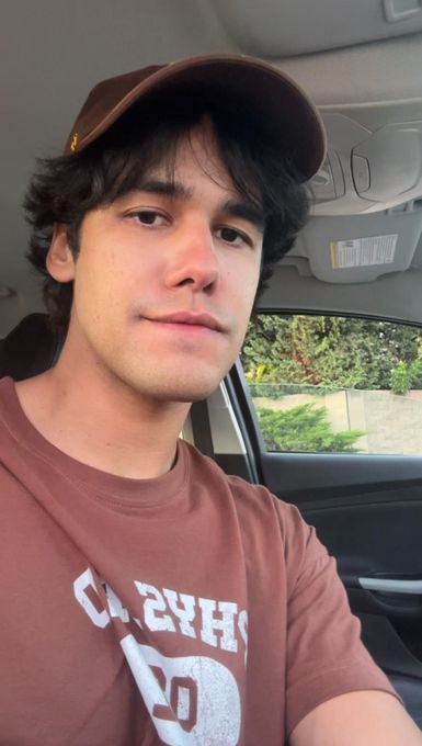 Rodrigo — massage therapist in San Diego, CA