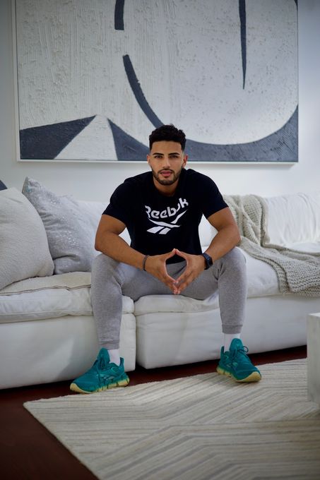 Cesar — massage therapist in Hollywood, FL
