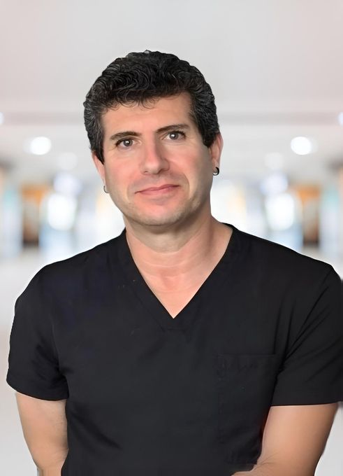 Ian — massage therapist in Fort Lauderdale, FL