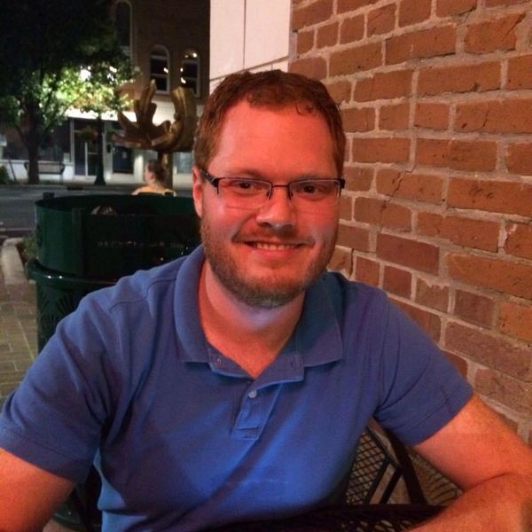 Zach — massage therapist in Chicago, IL
