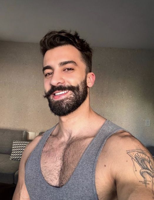 Matteo — massage therapist in Los Angeles, CA