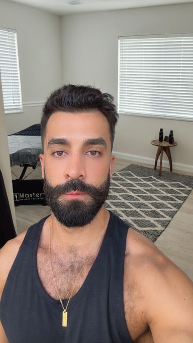 Matteo — massage therapist in Los Angeles, CA