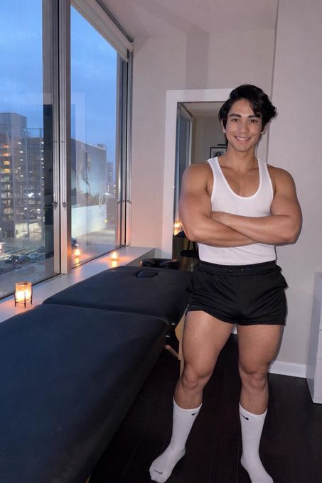 Koeman — massage therapist in Dallas, TX