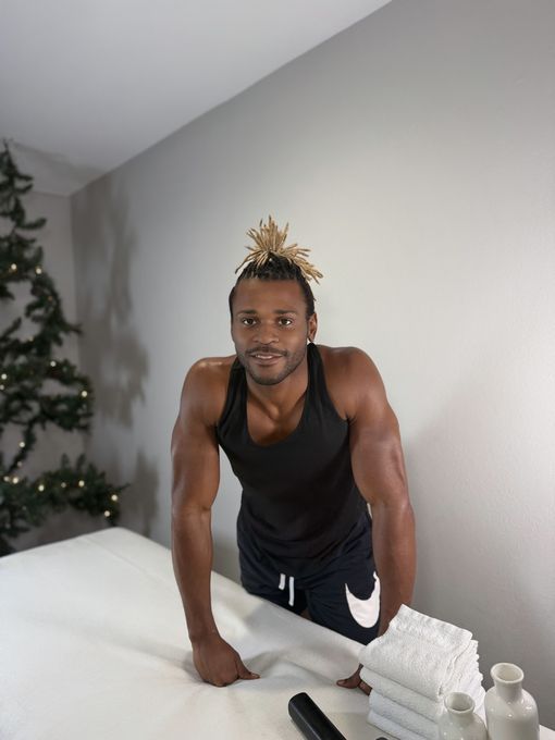 James — massage therapist in Santa Monica, CA