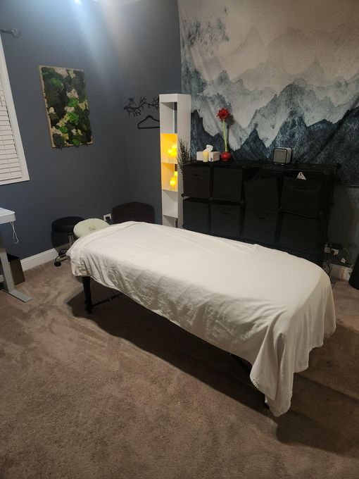 Albie — massage therapist in Chicago, IL