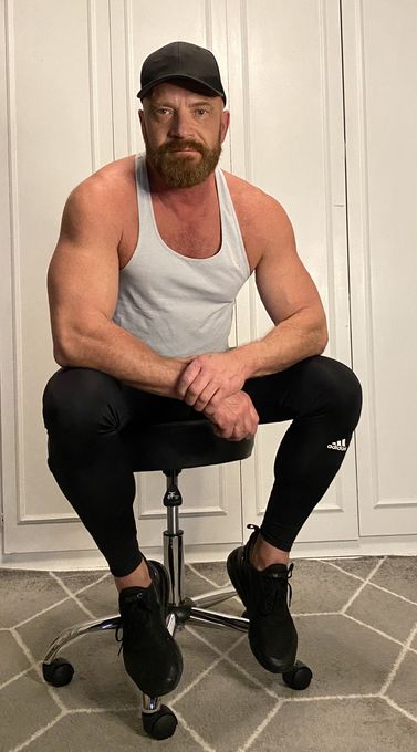 Miles — massage therapist in West Hollywood, CA