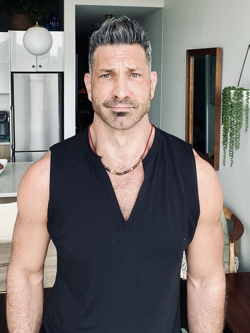 Tim — massage therapist in Chicago, IL